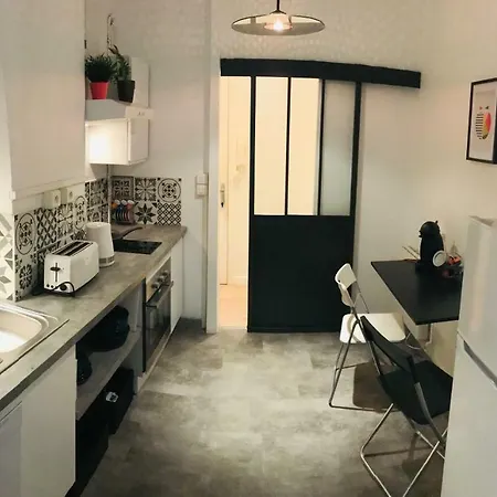 Apartament Grand T2 43m2 Plages Du Mourillon Tulon