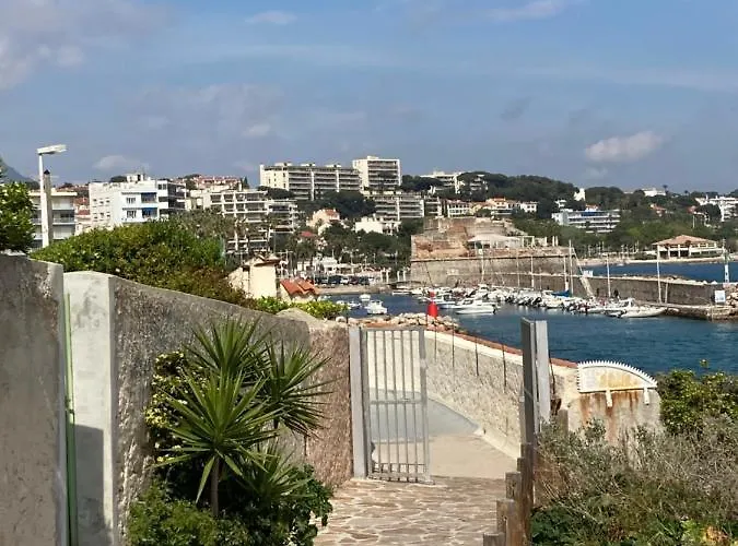 Le Mitre - 43M2 Clim Et Balcon A 200M Des Plages Daire Toulon