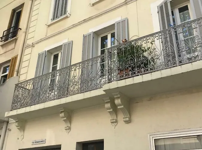 Le Mitre - 43M2 Clim Et Balcon A 200M Des Plages Toulon